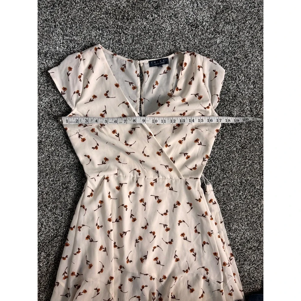 Trixxi Floral Mini Dress Wrap Front Short Sleeve Casual Beige Size S